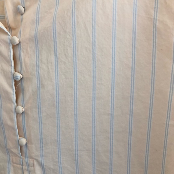 Frame Ruffle Cuff Cotton Shirt In Light Pink blue - Picture 6 of 9